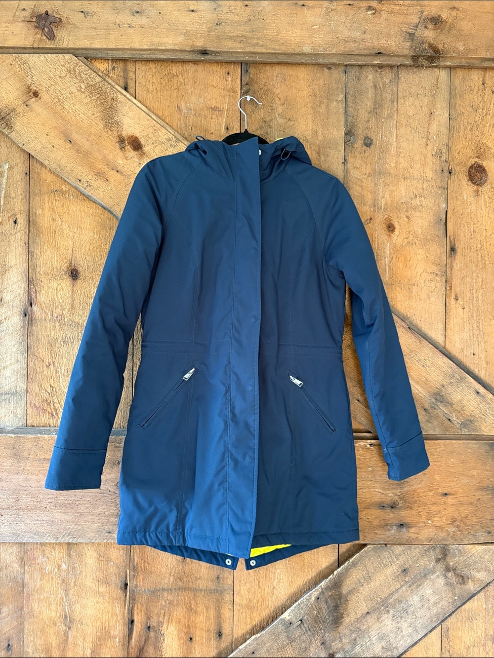The North Face Women's Navy Hooded Puffer Coat